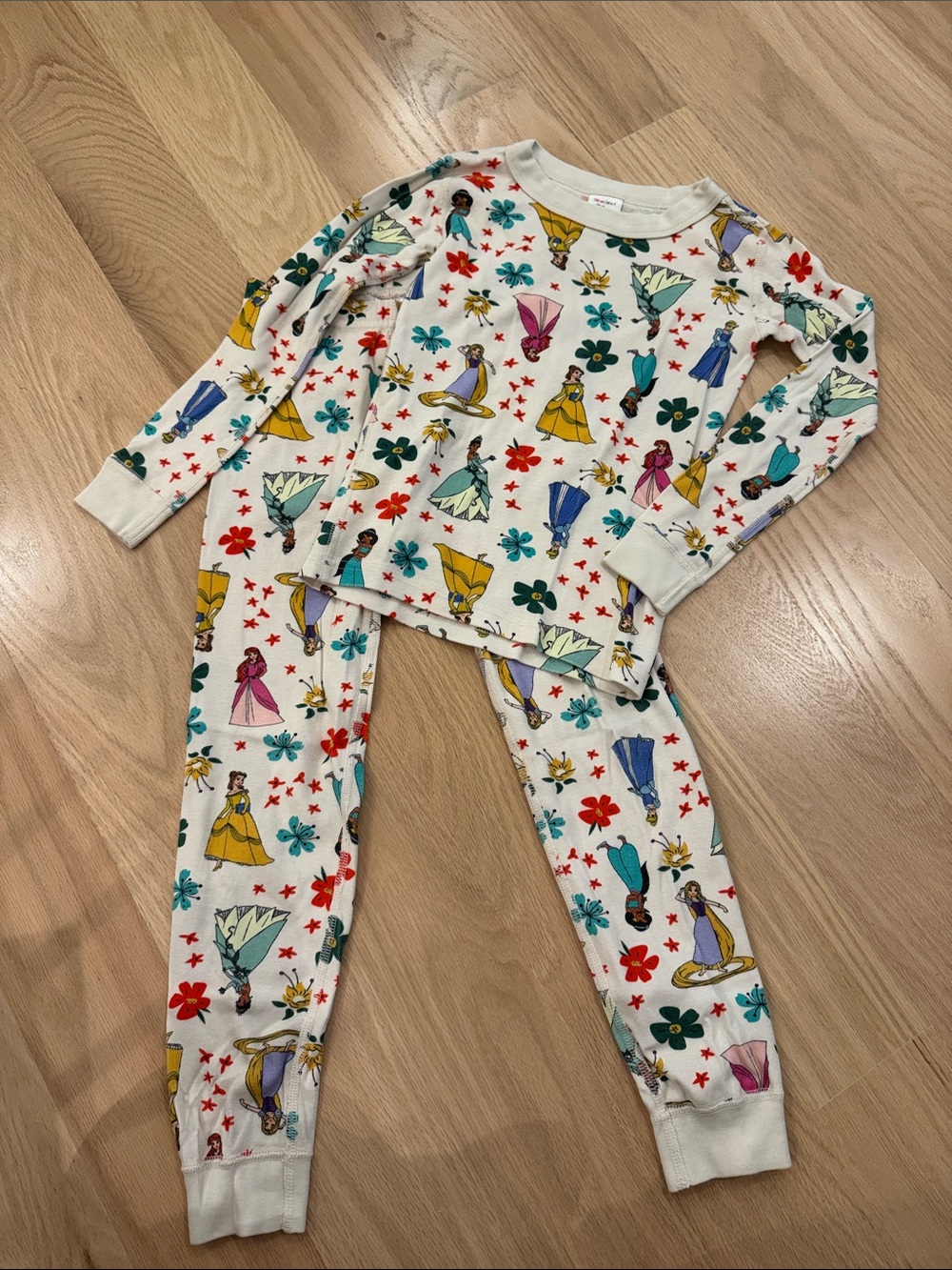 Hanna Andersson | Disney Cream Princess Print Long Sleeve Pajama Set